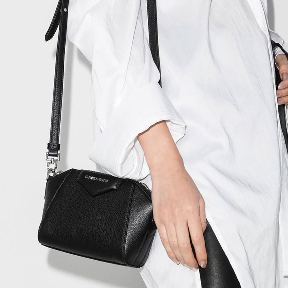Givenchy Nano Antigona - Picture 6 of 7